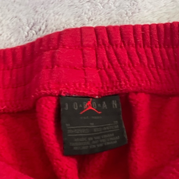 NIKExJORDAN red track pants KIDS - Picture 4 of 4